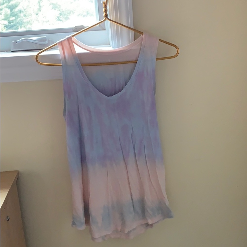 AEO soft and sexy tank!💟